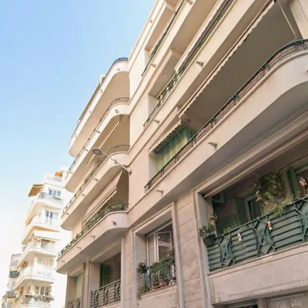 Grand De 3 A